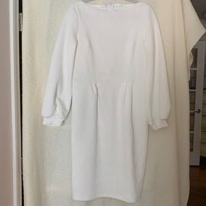 NWOT/ White Long Puff Sleeve Midi Dress/ 💟